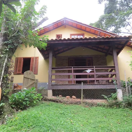 Chales Refugio Do Vale Ipiabas Exterior photo